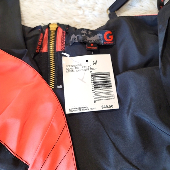 Vintage Guess Dress. SIZE M. - Picture 2 of 3